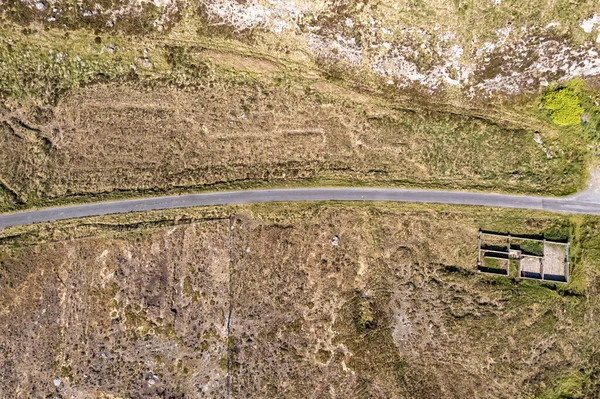 Aerial View Hagyományos Juhok Szeres Közelében Thorr Nemzeti Iskola Meencorwick — Stock Fotó