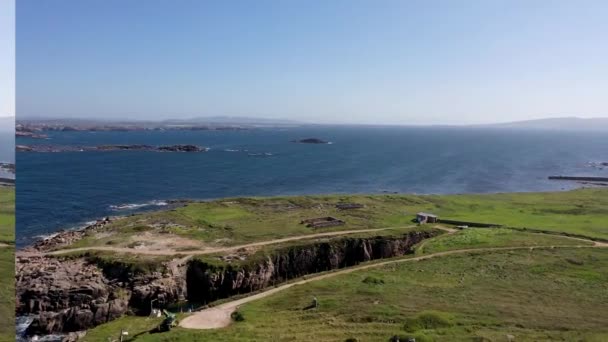 爱尔兰Donegal县Owey岛悬崖的空中景观 — 图库视频影像