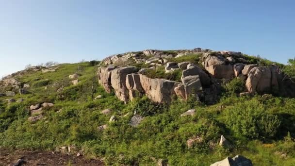 Flygfoto Över Massberget Nära Marys Kyrka Kincasslagh County Donegal Irland — Stockvideo