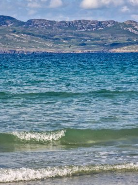 Sadece Donegal, İrlanda 'da Portnoo' dan görülen güzel Atlantik