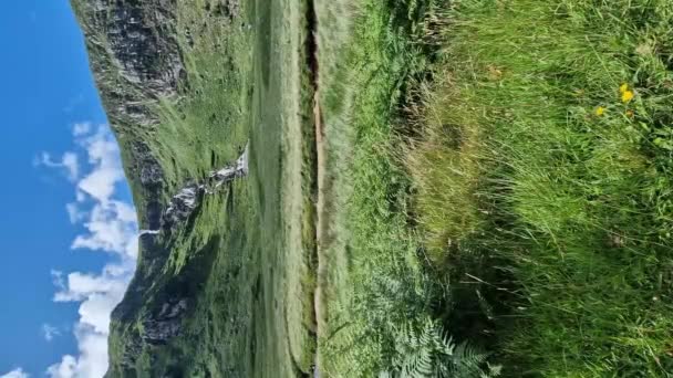 アイルランド ドニゴール州の美しいグレンヴェーグ国立公園 — ストック動画