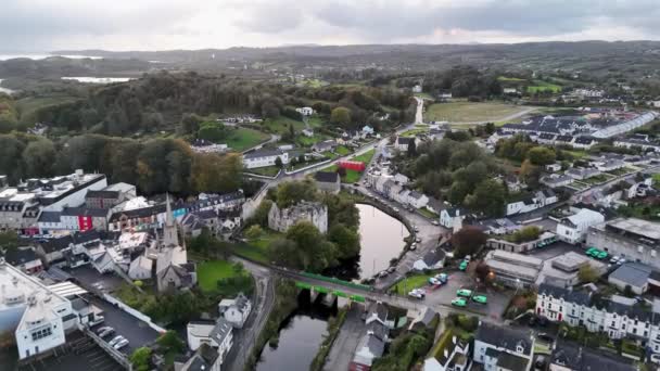爱尔兰Donegal县Donegal镇城堡的空中景观 — 图库视频影像