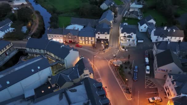 Donegal Ireland县Ardara的空中夜景 — 图库视频影像