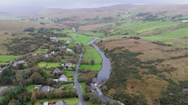 Carrick Est Village Situé Dans Paroisse Civile Glencolmcille Dans Comté — Video