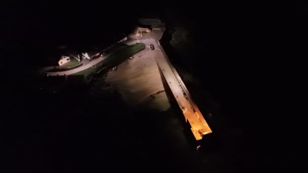 Vista Aérea Nocturna Del Puerto Portnoo Condado Donegal Irlanda — Vídeo de stock