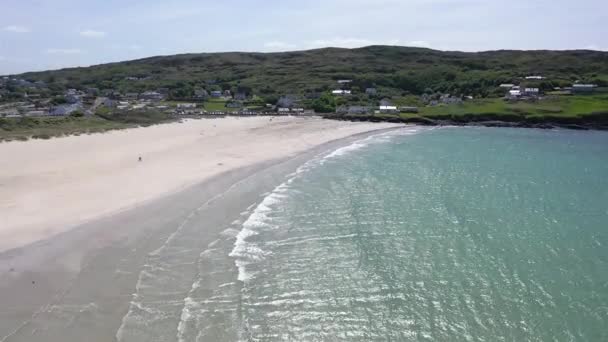 Αεροφωτογραφία Του Και Portnoo Παραλία Στην Κομητεία Donegal Ιρλανδία — Αρχείο Βίντεο