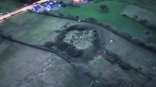 Luchtfoto Van Ringfort Ardara County Donegal Ierland — Stockvideo