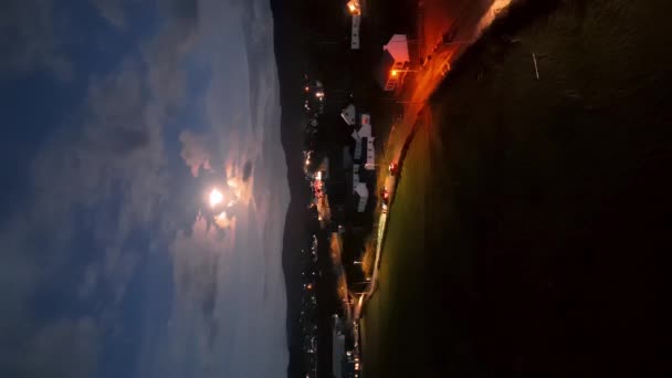 イルランド共和国ドニゴール州のグレンコルムクィルの夜景 — ストック動画