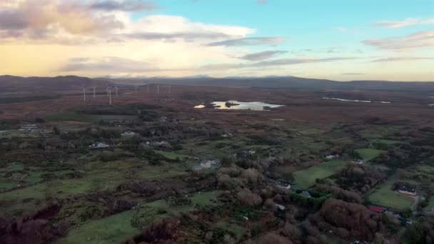 Vista Aérea Del Increíble Amanecer Lough Fad Por Portnoo Condado — Vídeo de stock