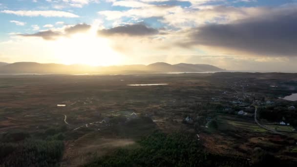 Вид Воздуха Бонни Глен Портну Графстве Донегал Ирландия — стоковое видео