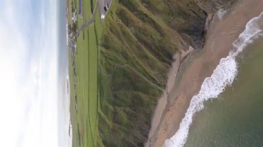 Donegal, İrlanda 'daki Malin Beg' in güzel sahil manzarası..