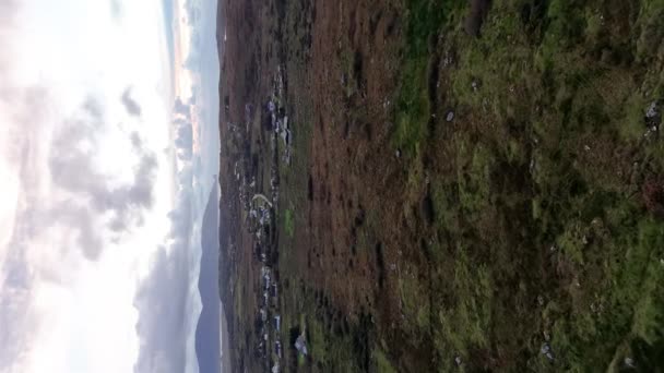 Widok Lotu Ptaka Bonny Glen Przez Portnoo Hrabstwie Donegal Irlandia — Wideo stockowe