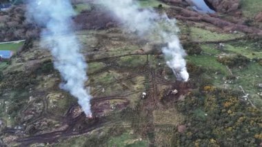 Portnoo 'dan Castlegoland Tepesi' nin havadan görünüşü - County Donegal, İrlanda