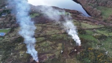 Portnoo 'dan Castlegoland Tepesi' nin havadan görünüşü - County Donegal, İrlanda