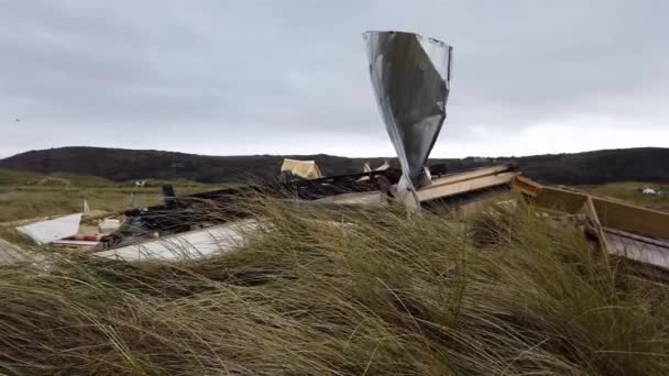 Asuntovaunu Puhallettu Pois Myrsky Isha Tai Jocelyn Portnoo County Donegal — kuvapankkivideo