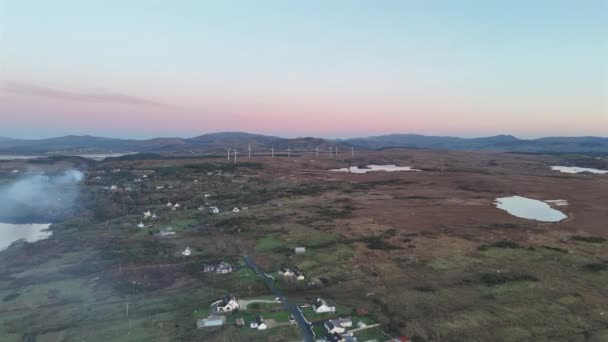 爱尔兰Donegal市Portnoo County对Castlegoland山的空中景观 — 图库视频影像