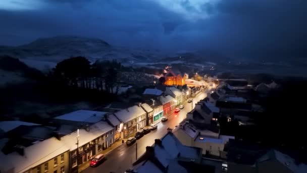 Luchtfoto Van Een Besneeuwde Ardara County Donegal Ierland — Stockvideo