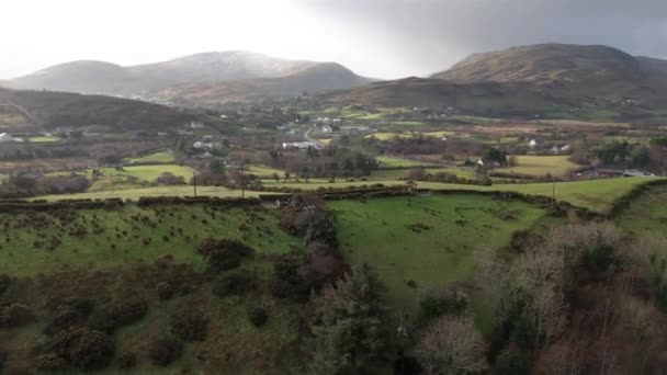 Ardara Nın Donegal Lçesi Ndeki Hava Görüntüsü Rlanda — Stok video