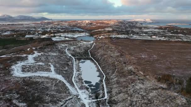 爱尔兰多纳加县波尔诺覆盖着邦尼格伦的雪景 — 图库视频影像