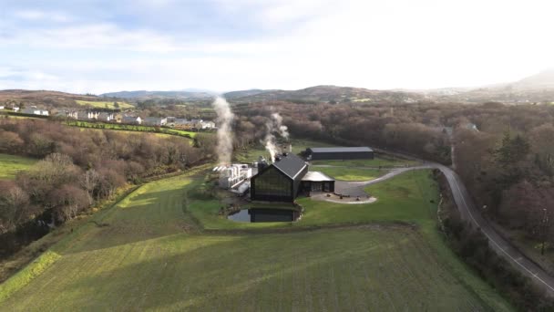 Ardara County Donegal Ireland Ocak 2024 Ardara Damıtma Fabrikası Kentte — Stok video