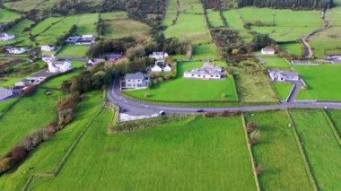 Büyük Şelale 'nin havadan görünüşü - İrlanda.