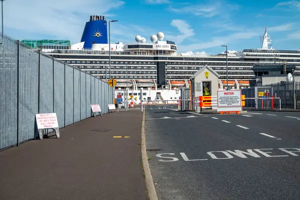 Killybegs Irland Maj 2023 Arcadia Venter Passagerer Havnen - Stock-foto