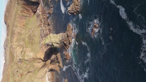 Αεροφωτογραφία Του Crohy Head Sea Arch County Donegal Ιρλανδία — Αρχείο Βίντεο