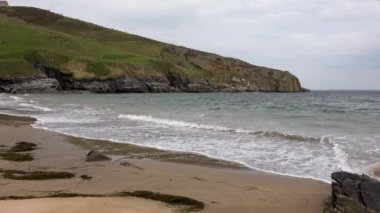 Killybegs, County Donegal, İrlanda 'dan Muckross plajı.