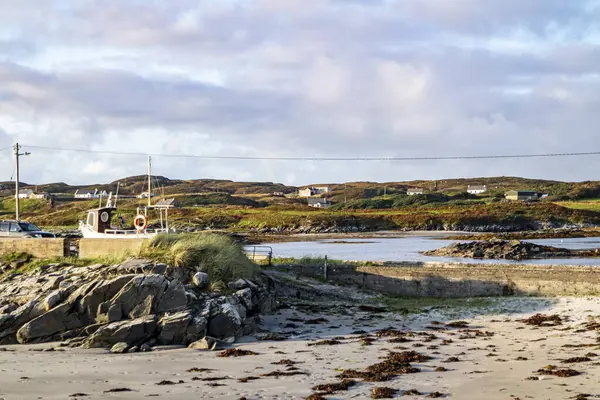 İrlanda 'daki Rosbeg County Donegal sahil şeridi..