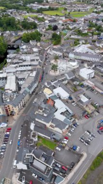 DONEGAL TOWN, IRELAND - 23 HAZİRAN 2024 - Yeni Elmas 'taki çalışmalar çoktan tamamlandı.