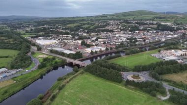 Kuzey İrlanda 'daki Strabane' in hava görüntüsü.