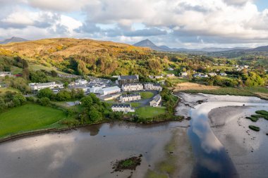 Gortahork, County Donegal, İrlanda 'nın Killult kıyısındaki hava manzarası.