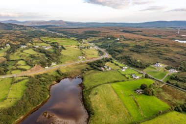 Glenties, Portnoo ve Lettermacaward arasındaki Keeldrum üst ve Maas 'ın Gweebarray körfezi Donegal - İrlanda.