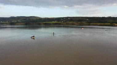 Jetski, Gweebarra körfezinde Portnoo ve Lettermacaward arasında sıkıştı..