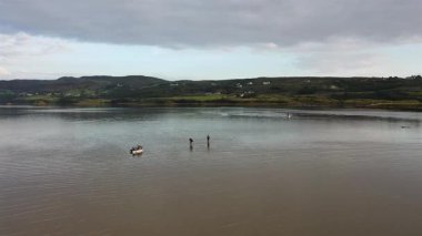 Jetski, Gweebarra körfezinde Portnoo ve Lettermacaward arasında sıkıştı..