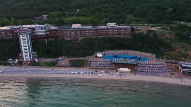 Bulgaristan 'da Karadeniz kıyısındaki lüks Paradise Beach Oteli