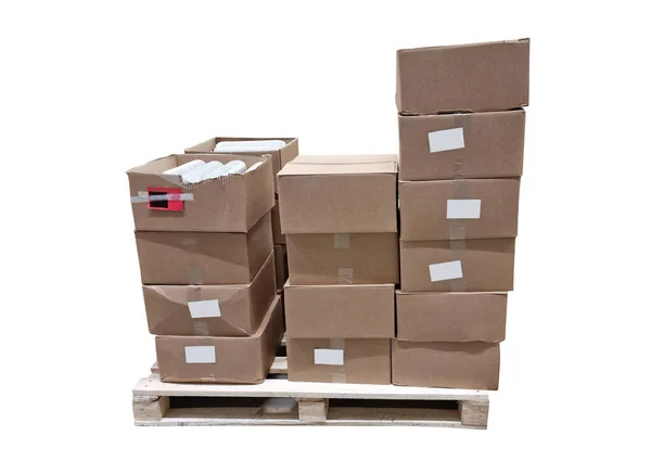 Χαρτονένια Κουτιά Στο Σούπερ Μάρκετ Που Απομονώνονται Λευκό Φόντο — Φωτογραφία Αρχείου