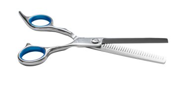 kuaför makası beyaz arkaplanda yakın plan