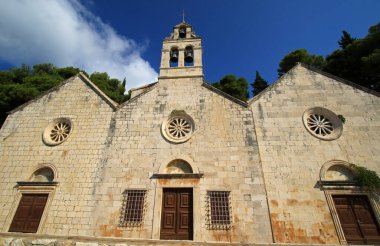 Hırvatistan 'ın Vis Adası, Komiza kentindeki Our Lady of Pirates Kilisesi.