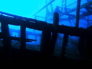 Hırvatistan 'ın Adriyatik Denizi yakınlarındaki Solta adası yakınlarında ahşap balıkçı teknesi enkazı