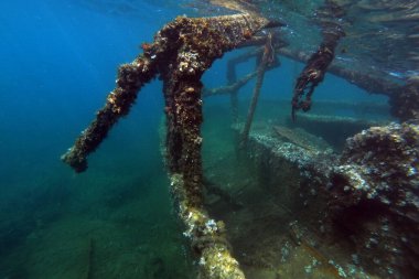Karadağ 'ın Adriyatik Denizi' ndeki Rose Beach yakınlarında gemi kazası