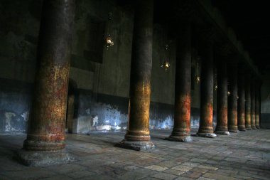 Doğuş Kilisesi, İsrail 'in Batı Şeria, Filistin, Beytüllahim' de bulunan bir bazilikadır. 