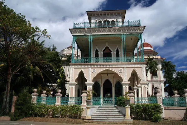 Palacio de Valle, Valle Sarayı, Punta Gorda, Cienfuegos, Küba