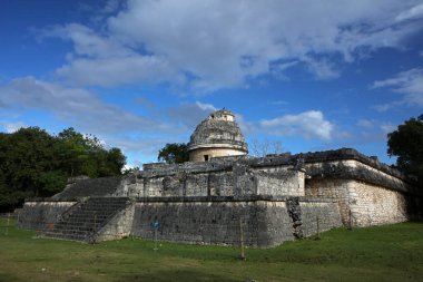 El Caracol - Gözlemevi, Maya medeniyetinin Chichen Itza, Yucatan, Meksika bölgesinde bir yapı.