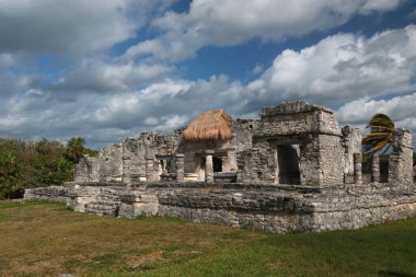 Büyük Efendi 'nin Sarayı - Meksika, Tulum' daki arkeolojik alanda Maya harabeleri