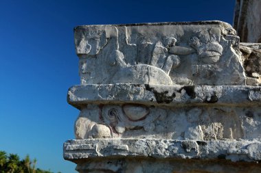 Tulum, Yucatan, Meksika 'daki Frescoes Tapınağı' nın detayları.