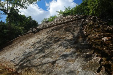 Coba kompleksindeki balo sahası, Yucatan, Meksika