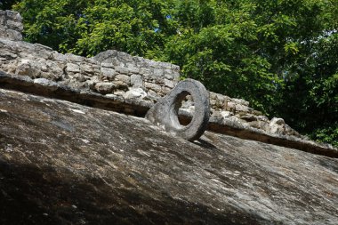 Coba kompleksindeki balo sahası, Yucatan, Meksika