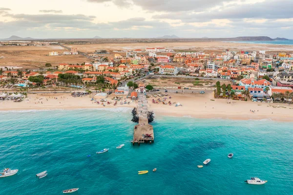 Pir Båter Turkis Byen Santa Maria Øya Sal Kapp Verde – stockfoto