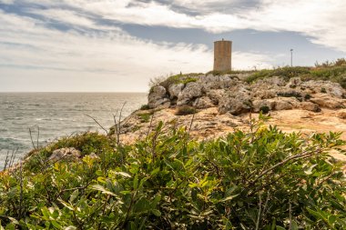 Fotoğraf: Torre del Serral dels Falcons, Mallorca, İspanya, Avrupa